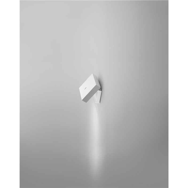 Vibia Alpha Rectangular Adjustable Switch wall lamp