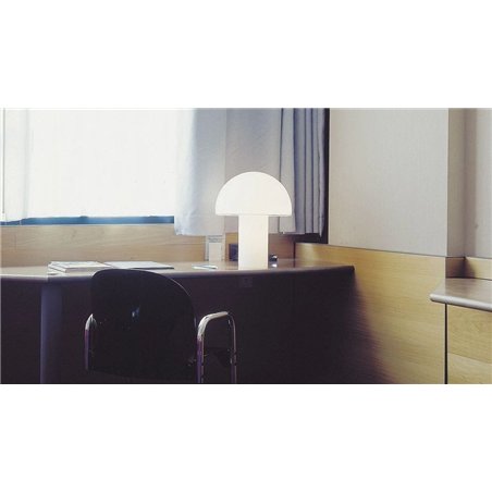 Artemide Onfale Grande Table lamp