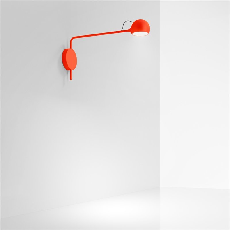 Artemide Ixa Wandlampe
