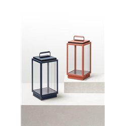 Tekna Blakes table lamp