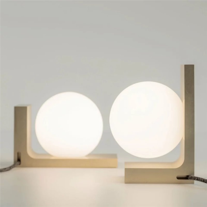 Delta Light OONO T Tischlampe