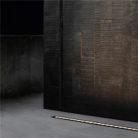 Delta Light Logic Linear 880 Wallgrazer floor lamp