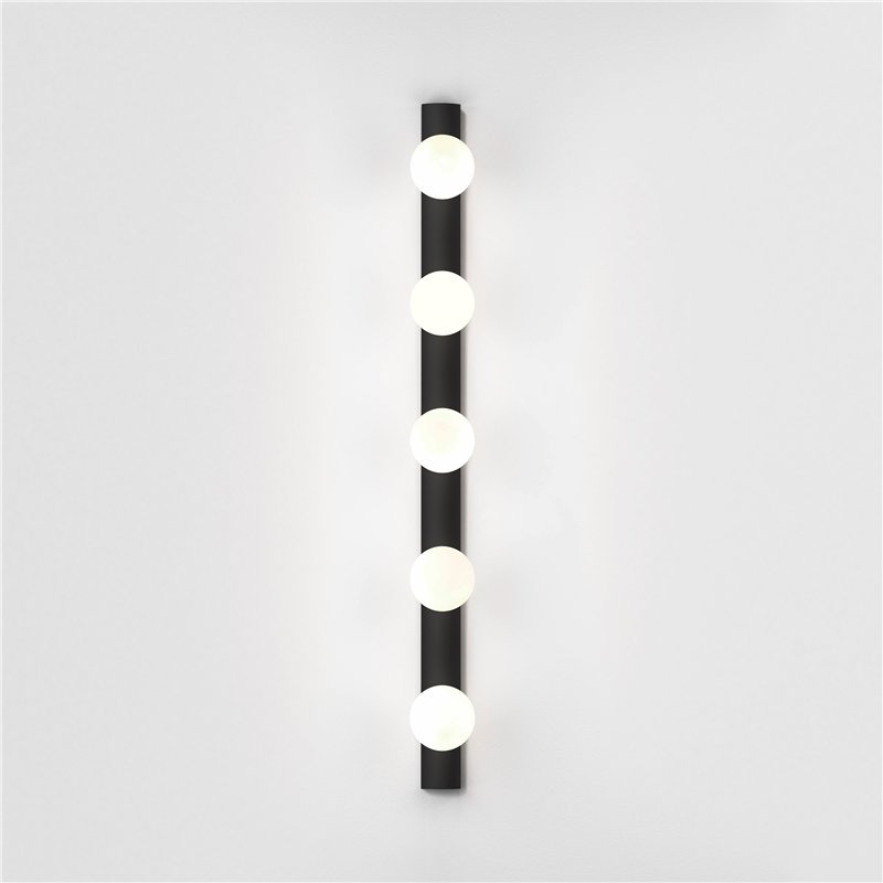 Astro Cabaret 5 II | Wandlampe